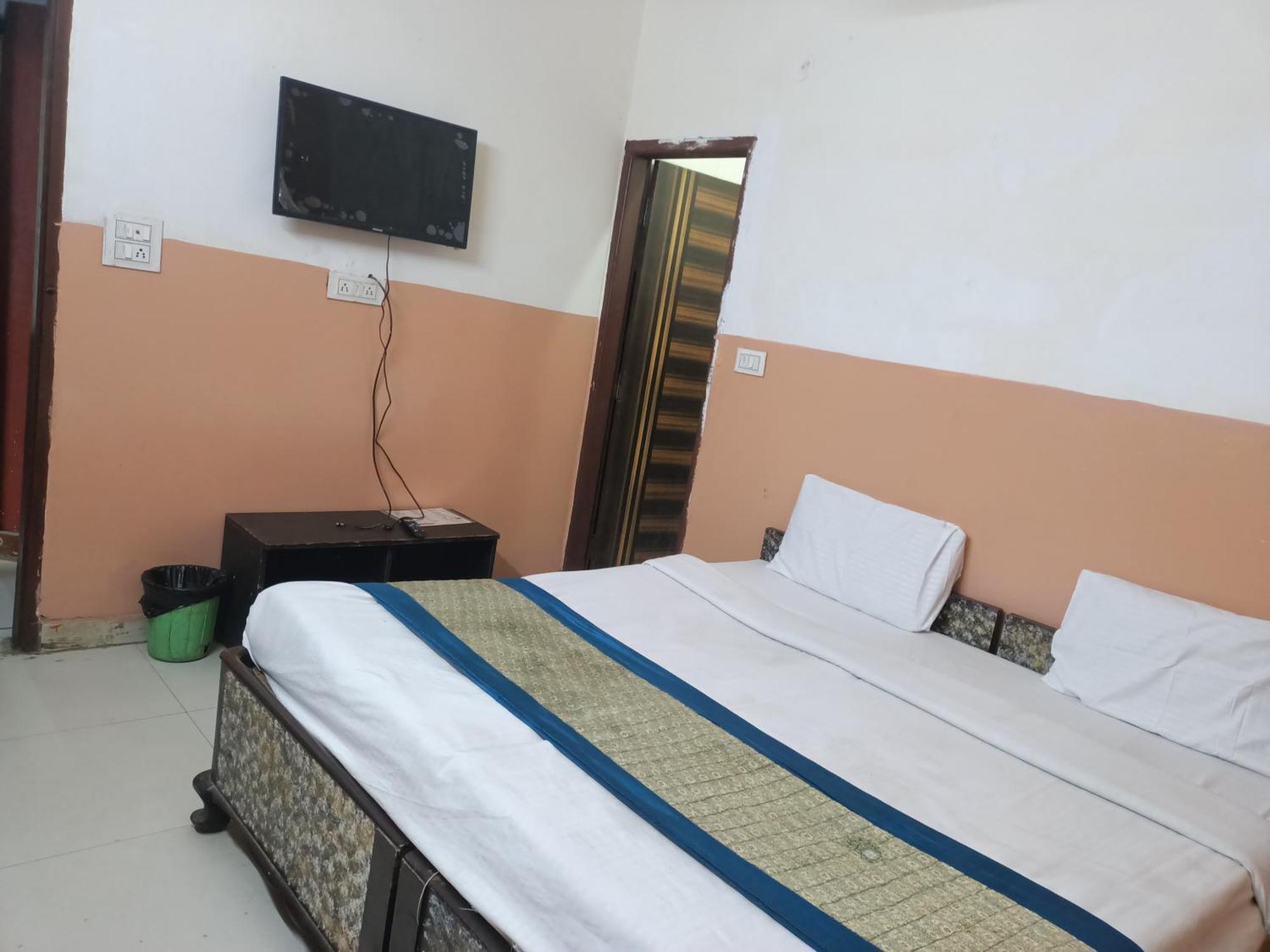 Hotel Royal India - Vijay Enclave نيودلهي المظهر الخارجي الصورة